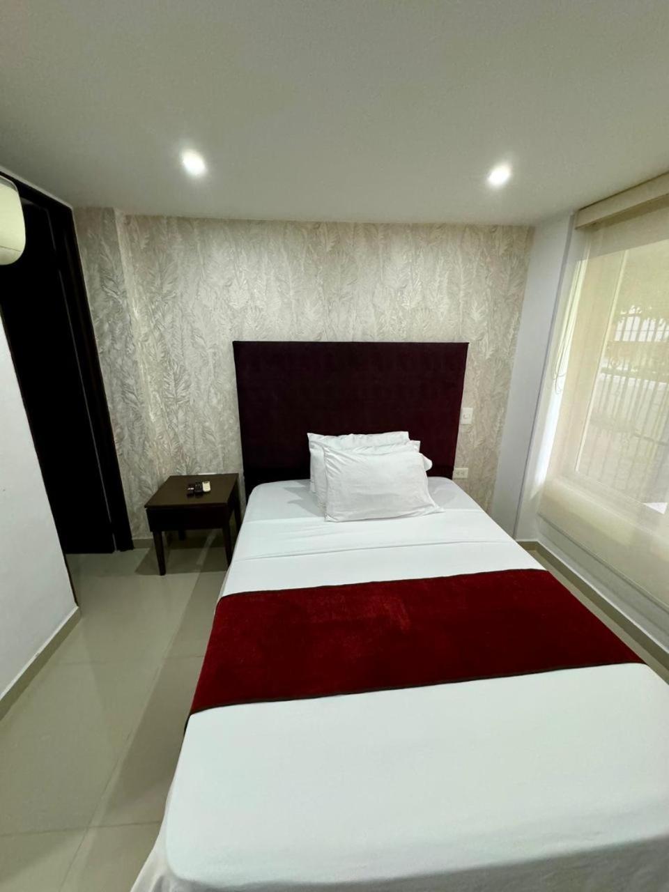 Hotel Ipanema Meridian نيفا المظهر الخارجي الصورة