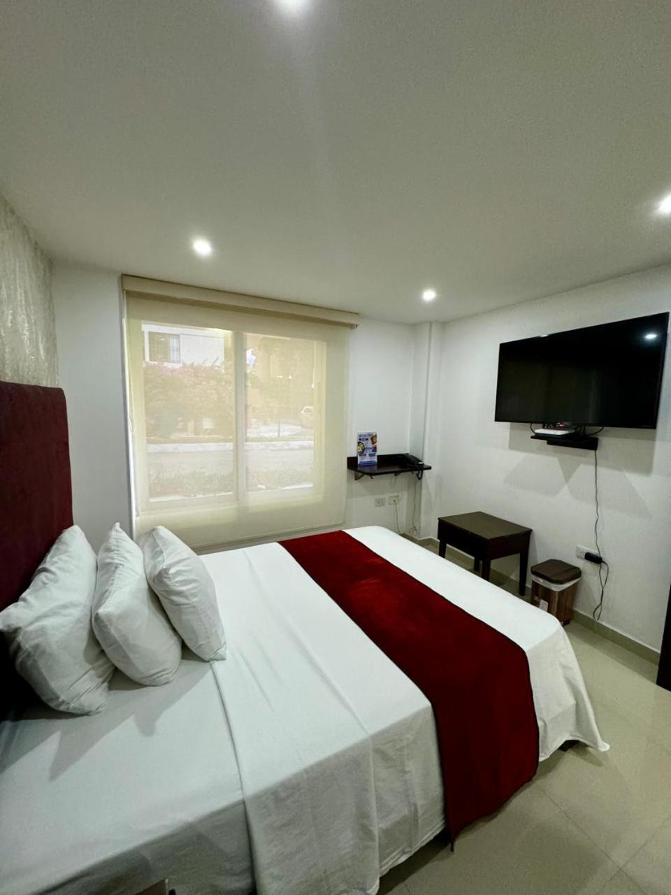 Hotel Ipanema Meridian نيفا المظهر الخارجي الصورة