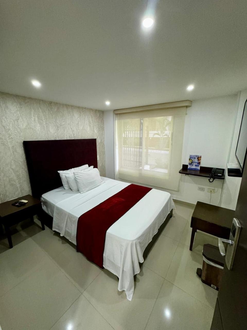 Hotel Ipanema Meridian نيفا المظهر الخارجي الصورة